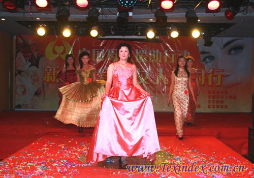 夢麗莎亮相完美女人中國行慈善晚會