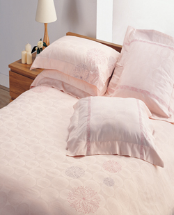 ����㌢���M(f��i)��Ⱥ��λ�顰С�Y��