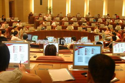 羅萊牽手神州數碼家紡ERP首航成功