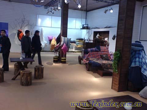 首次參展艾萊依耀鉆南京展覽中心