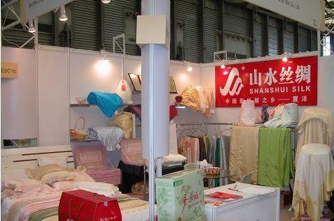 山水絲綢勇扛振興絲綢產業大旗