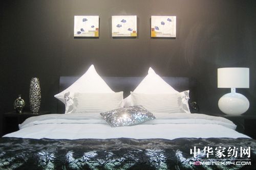 艾萊依家紡中針會上開啟心靈盛宴