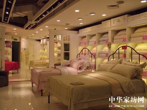 ��Ů�ݼҼ��Ϻ�����ï���_�I