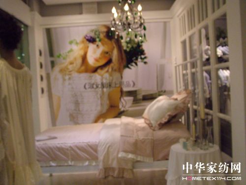 ��Ů�ݼҼ��Ϻ�����ï���_�I