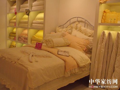 ��Ů�ݼҼ��Ϻ�����ï���_�I