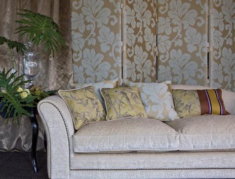 ��ˇ�r�Дy��Ʒ�������ڲ�ˇչ