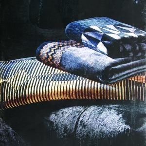 家紡從豐富彩色向無(wú)色系過(guò)渡