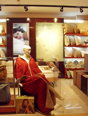 ESTEEM���v���ݳ�Ʒ�ۇ����������ݴ�B