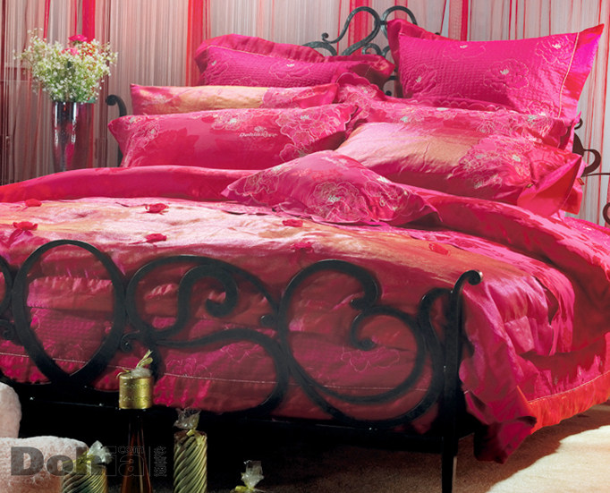 多喜愛10月新品:曼菲斯的冬日對話