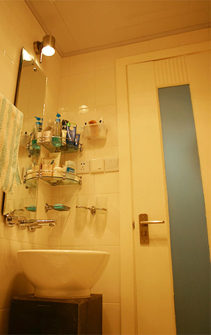 �e��һ����Ů53ƽ�׳�С����