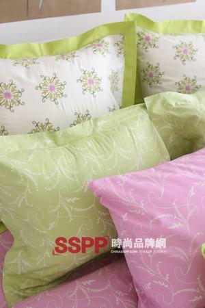 �Gɫ��Ʒ�b�޴��ⰻȻ�ļҾ�