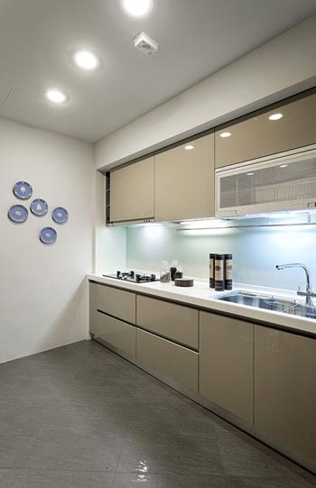 �W��68ƽ���҃ɏd�F������