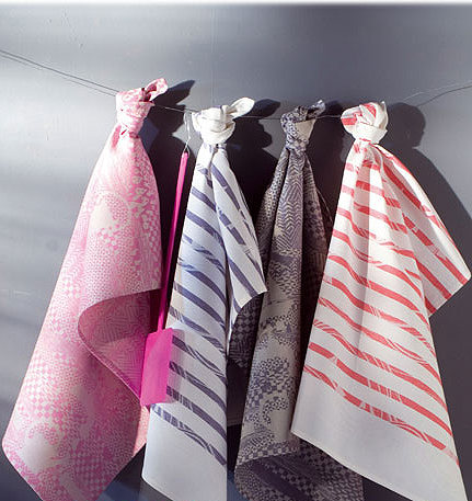 �ͽ���ˇ�����������{������