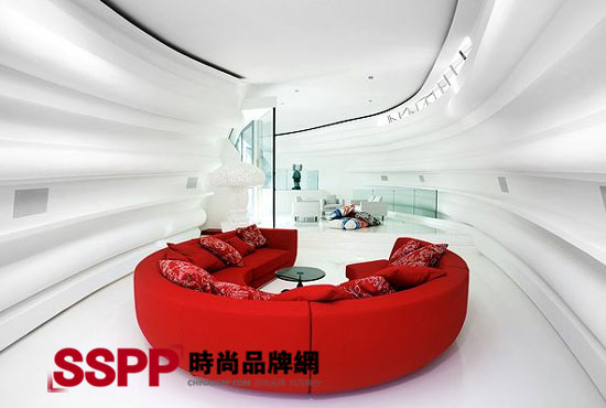 ���A�e���ĬF���c�ŵ����ײ