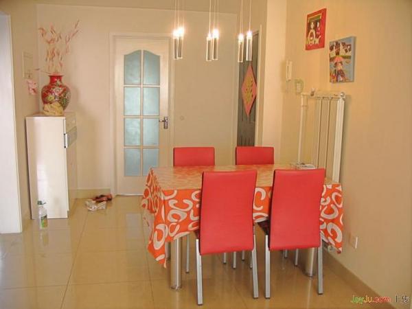 ����(g��)�´���70ƽ�וr(sh��)�г�����