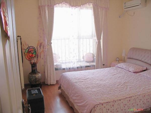 ����(g��)�´���70ƽ�וr(sh��)�г�����