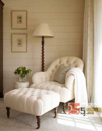 休閑小沙發(fā)給家添無盡的愜意