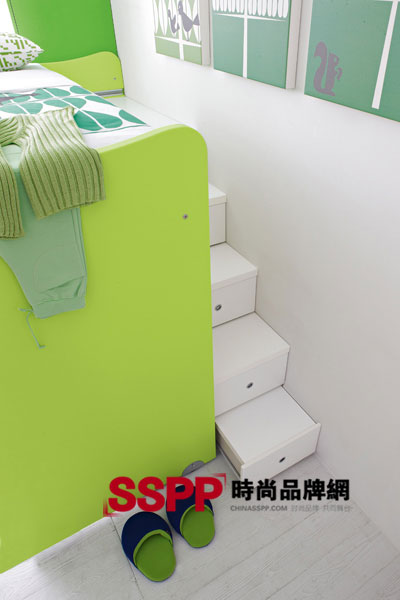 StemikLiving�Gɫ��ͯ��