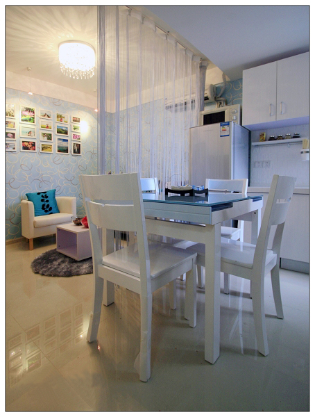 ���ַ����쵭���{ɫ�ĕ�����