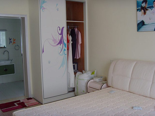 3.9�f�b65ƽ�ͬF�����s������