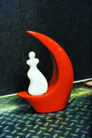 玻璃燈飾點亮時尚的居家空間