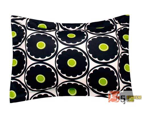 優(yōu)雅小靠墊裝點(diǎn)新春家居(二)