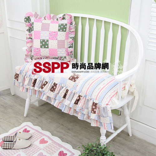 ����ɫ��@�L��ˇ������