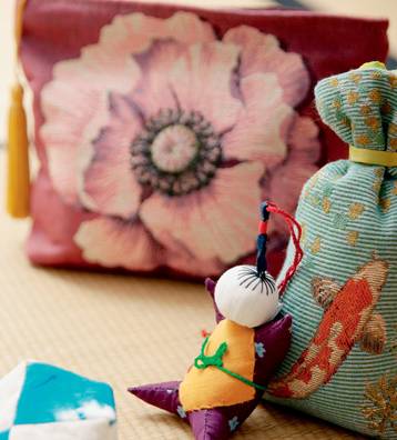 ���쿿�����h�ļҾӜ�ů���}