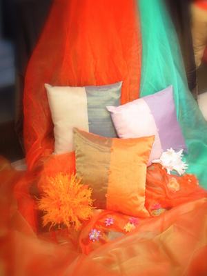 ��ɫ��ˇ�����ܰl��ļҼ�Ʒ