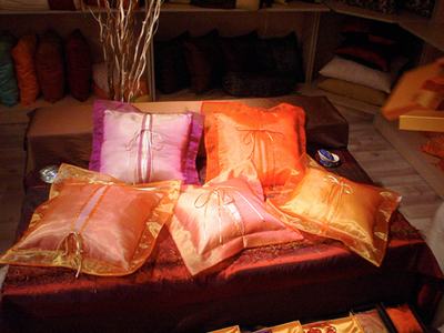 ��ɫ��ˇ�����ܰl��ļҼ�Ʒ