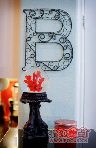 �����b�c(di��n)����ɫ�ʵļ�