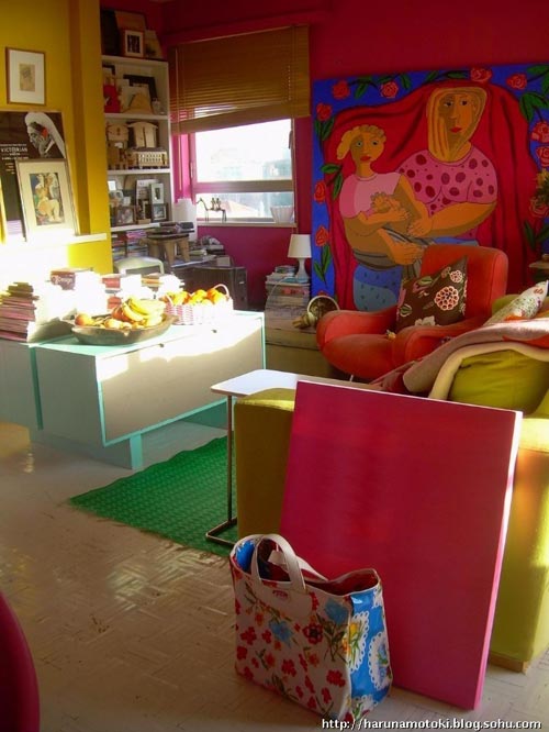 �r�GС�Ҍ�ɫ��䁝M���g