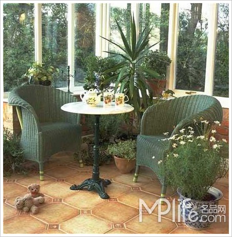 簡單創(chuàng)意增加臥室舒適感