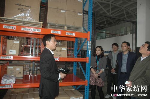 �׌üҼ��W�j�I�N����Ӗ���I