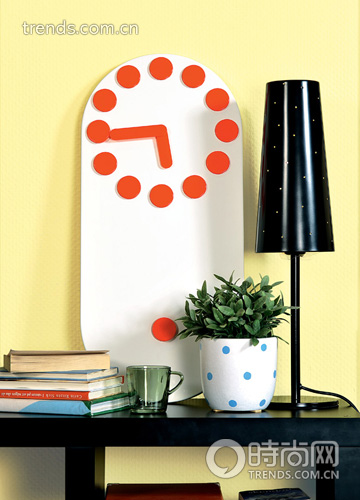 ���봺���ɫ������