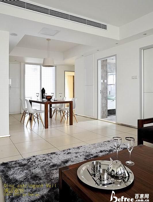 �p�L��͸��ɫ�Ƀ����g