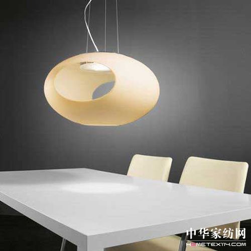 ��ʵ���׌����ɫ�ʰߔ�