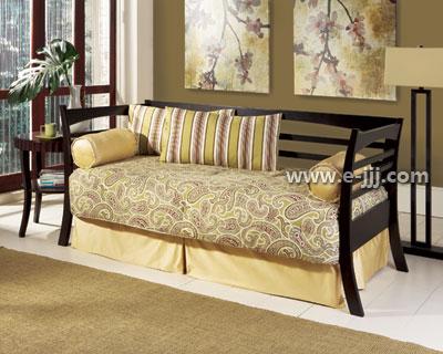 80后小情侶最愛雙人沙發