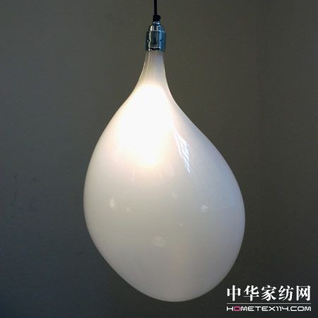 找個(gè)燈泡裝點(diǎn)趣味家