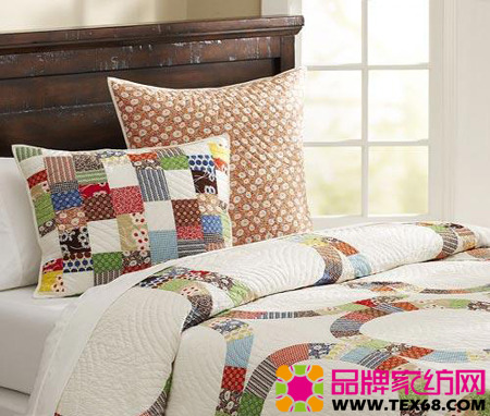 拼花床品打造夏日時尚簡約臥室