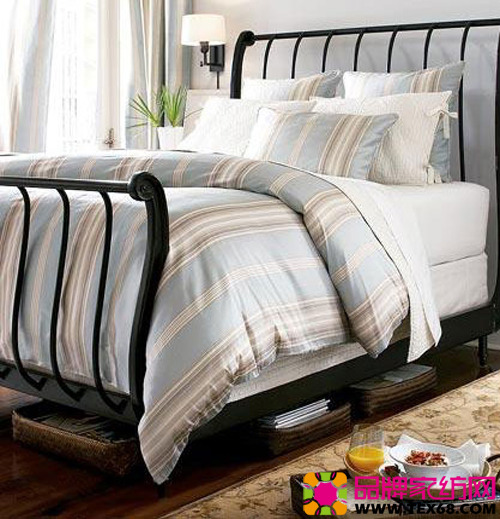 單身男臥室清爽時尚床品小窺