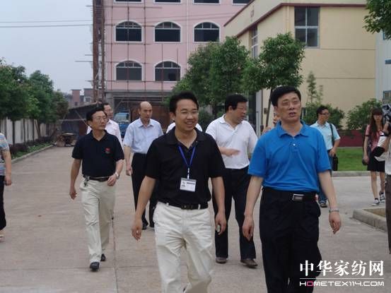 黃主席蒞臨雨蘭視察指導工作