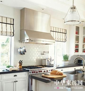 �������N���L��