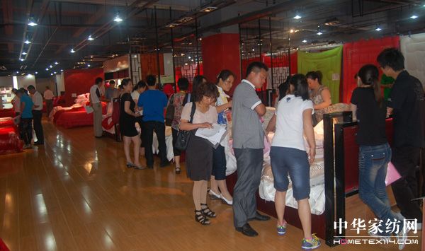 �t�������������