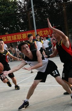 艾萊依籃球聯賽圓滿成功