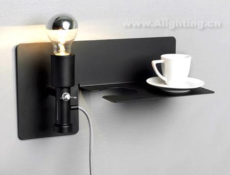 伴侶燈泡與蠟燭的姻緣