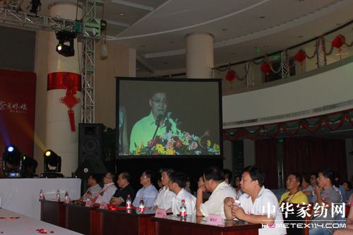 蠶花娘娘2010秋冬新品發(fā)布會