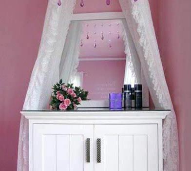 С�YŮ�˵�45ƽ�`��(d��ng)���g