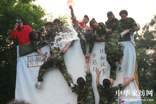 �������ң��۟��F�