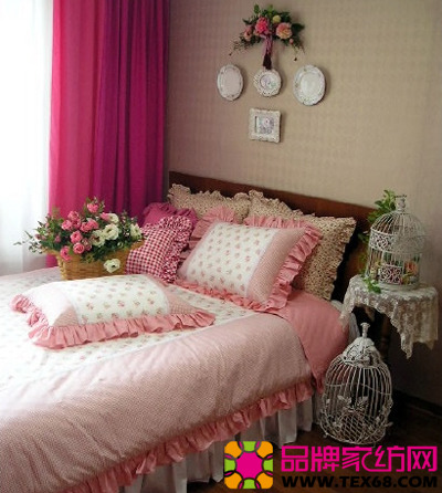 素雅床品打造溫馨淑女臥室